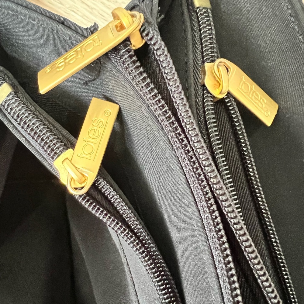 Totes Shoulder Bag - Picture 5 of 14